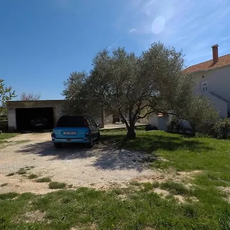 Lenko 1 شقة Kožino